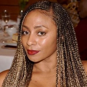 Meet your Posher, Taura